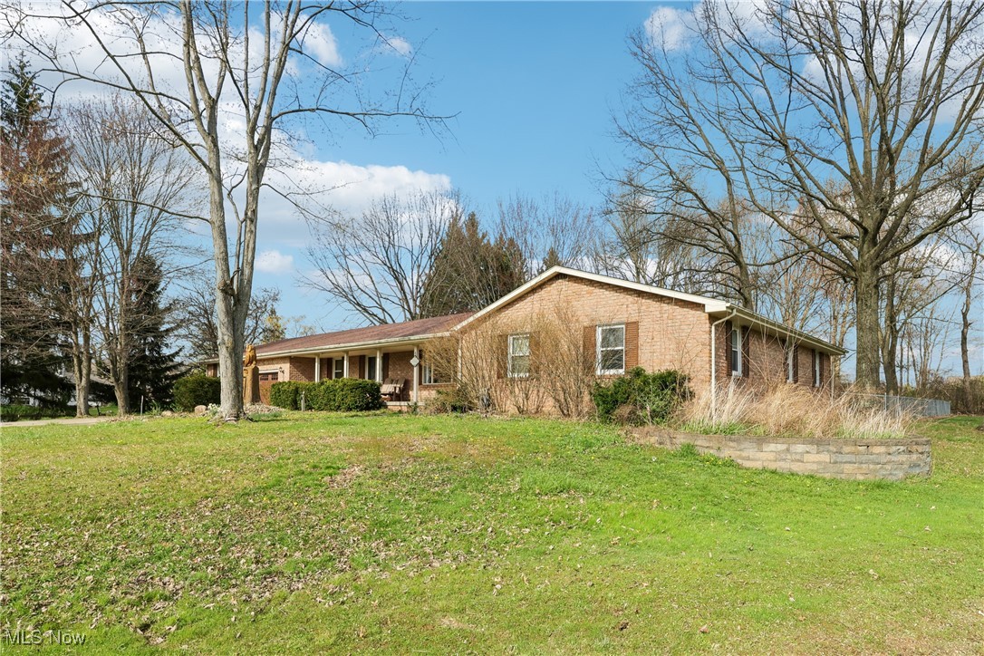 7357 E Parkside Drive, Boardman, Ohio image 2