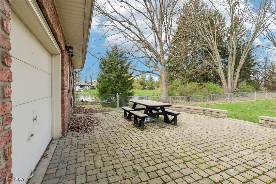 7357 E Parkside Drive, Boardman, Ohio image 41