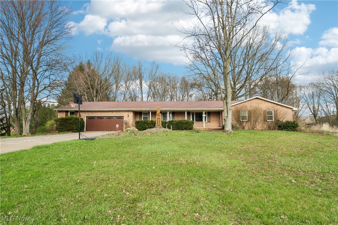 7357 E Parkside Drive, Boardman, Ohio image 1