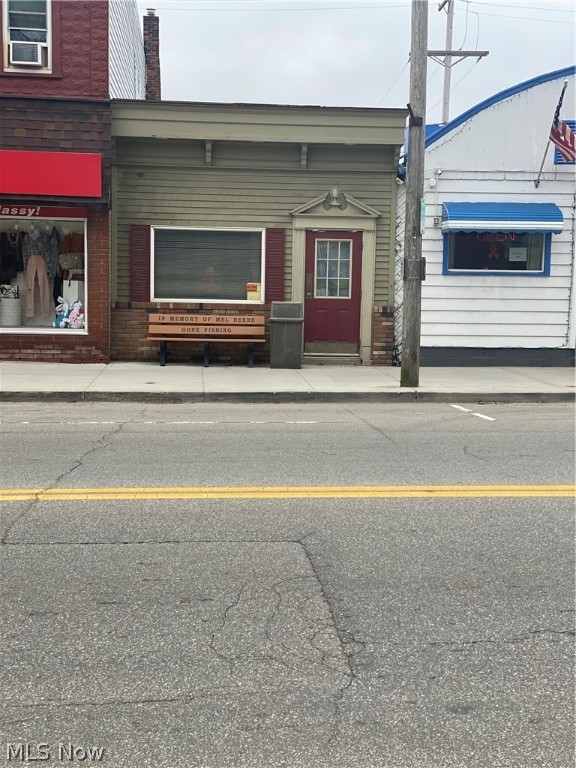 Village/Jefferson - Commercial Sale