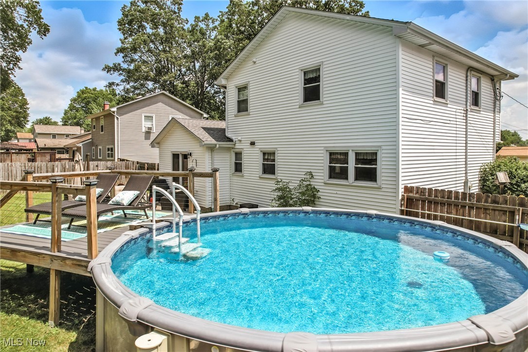 Brookwood 10 - Residential