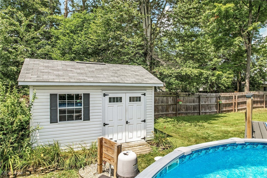 Brookwood 10 - Residential