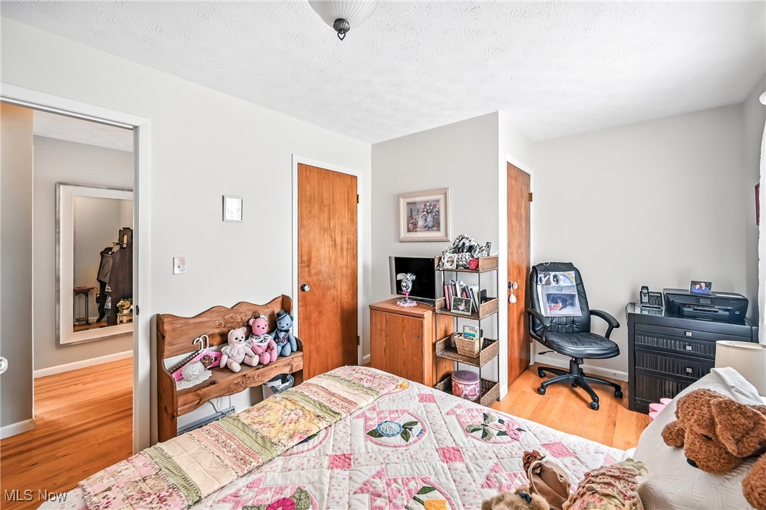 Brookwood 10 - Residential