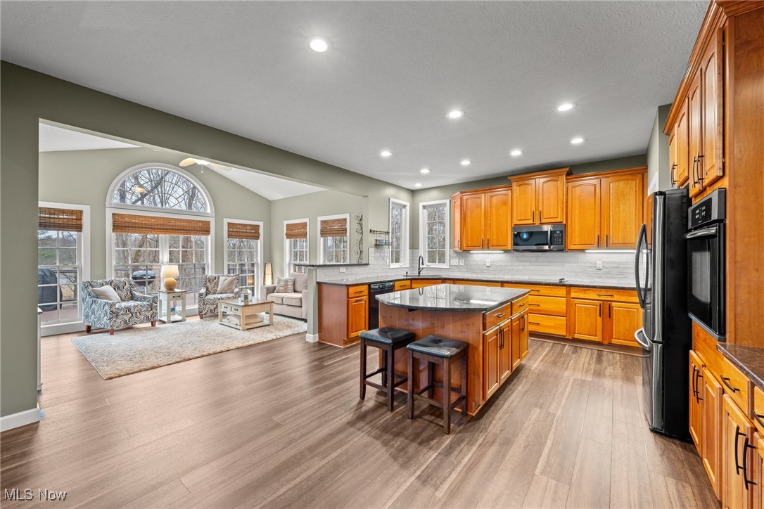 4487 Vista Circle, Kent, Ohio image 17