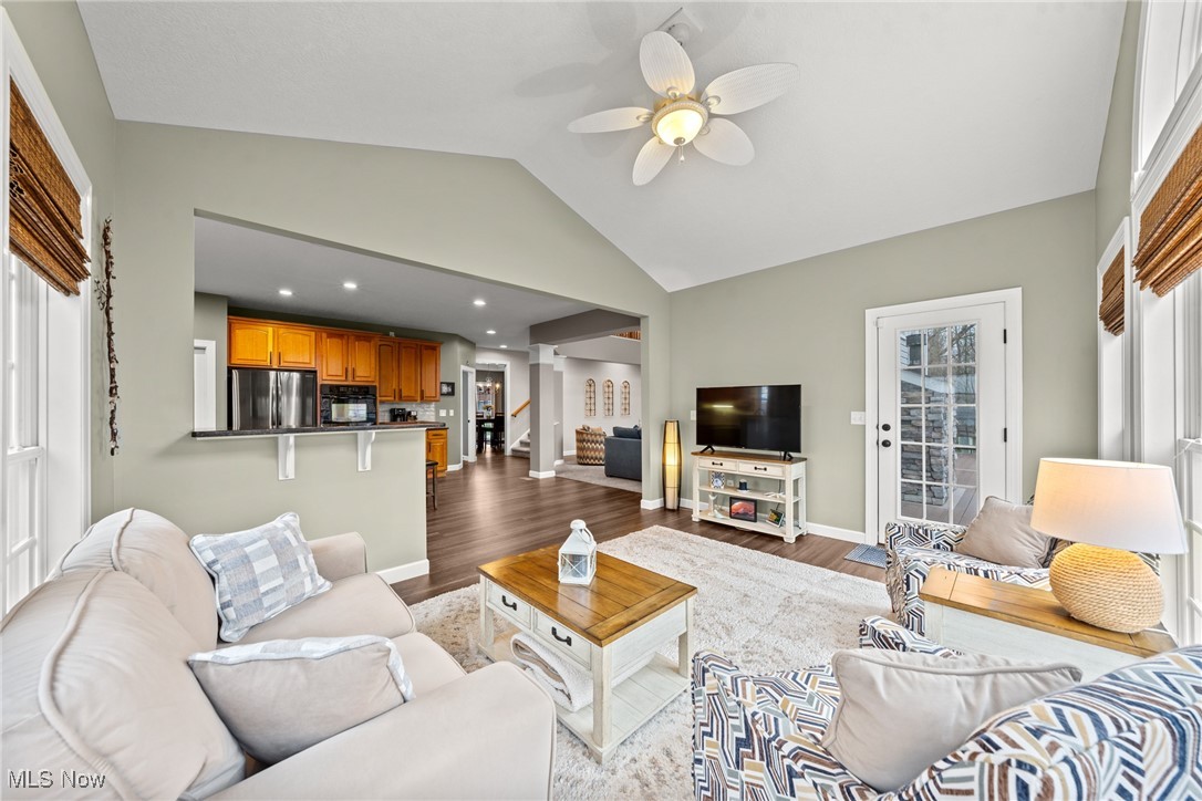 4487 Vista Circle, Kent, Ohio image 21