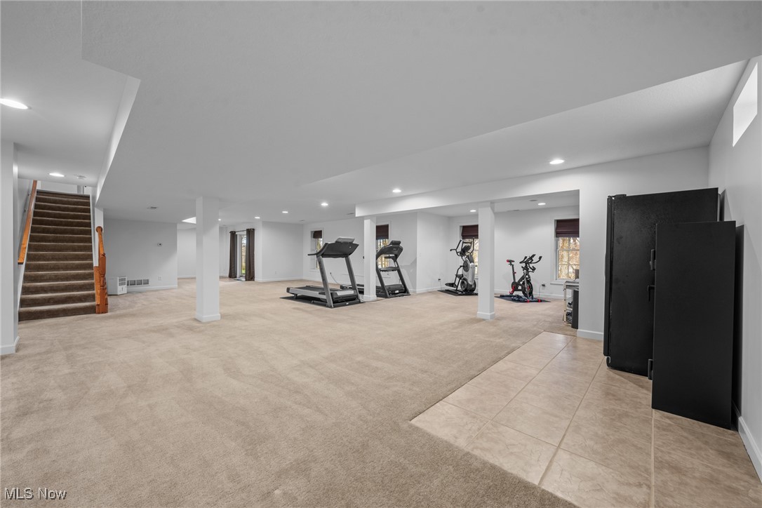 4487 Vista Circle, Kent, Ohio image 40