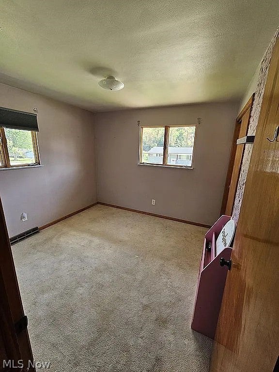 608 E Fernwood Drive