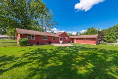 Tiny photo for 181 Brentview Drive, Grafton, OH 44044 (MLS # 5243238)
