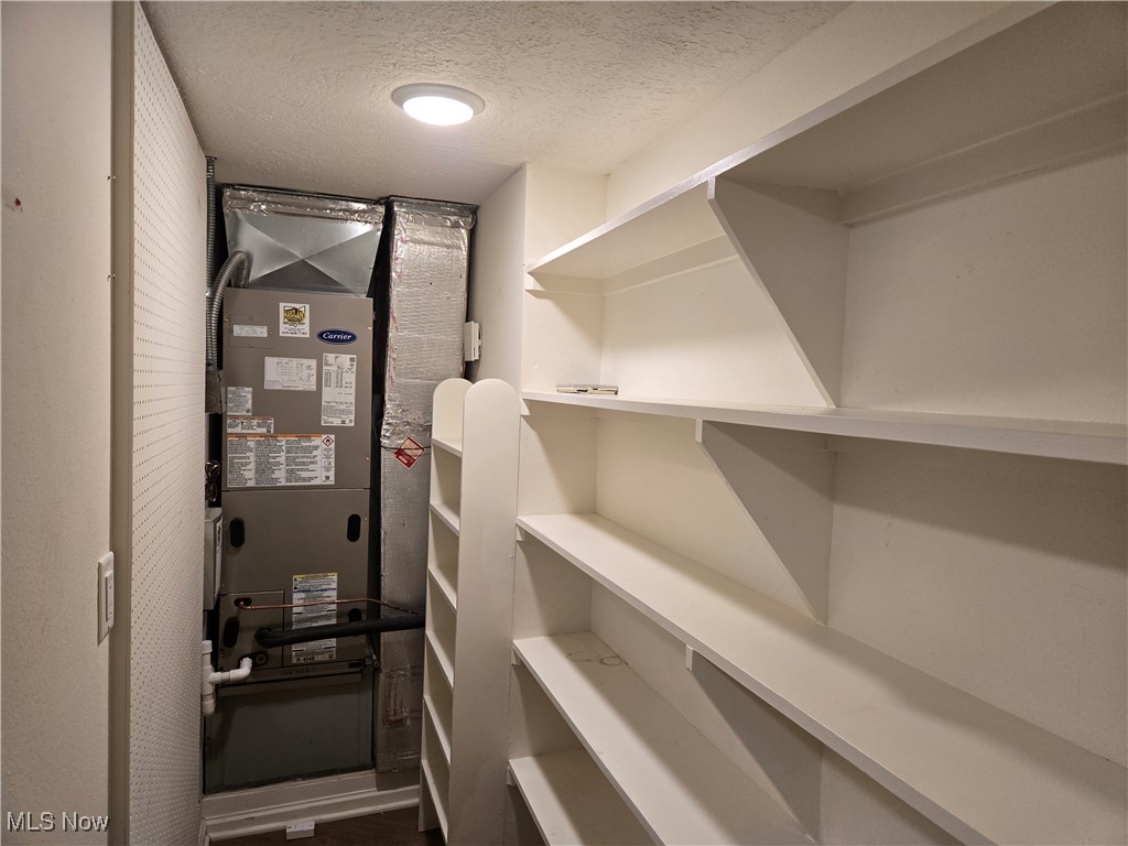 Beachwood Villa - Residential