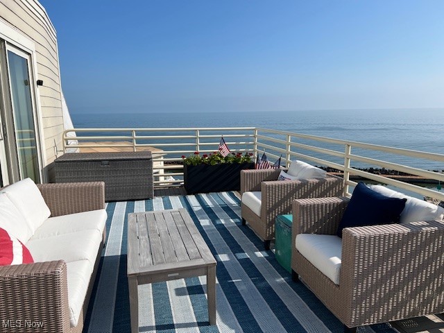 Beachwood Villa - Residential