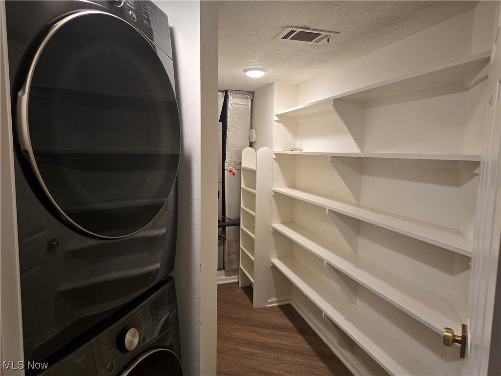 Beachwood Villa - Residential