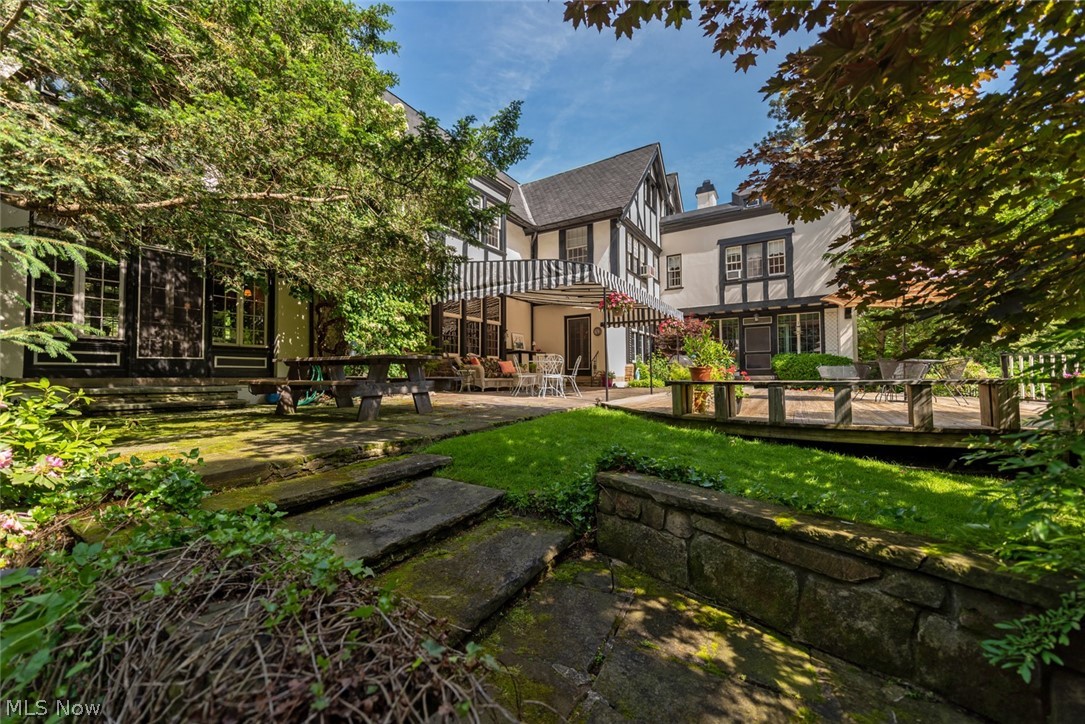 Frisbie So Euc - Residential