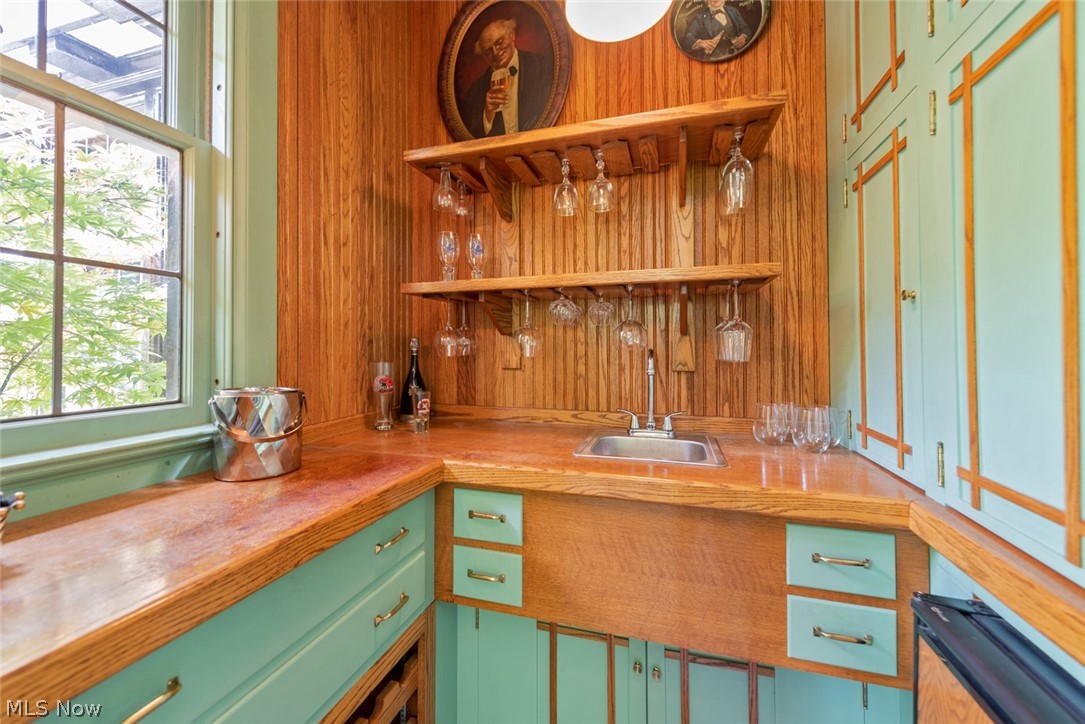 Frisbie So Euc - Residential