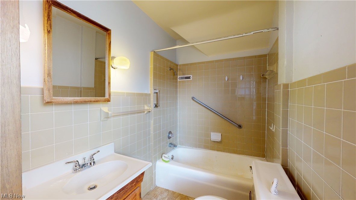 Cook - Residential