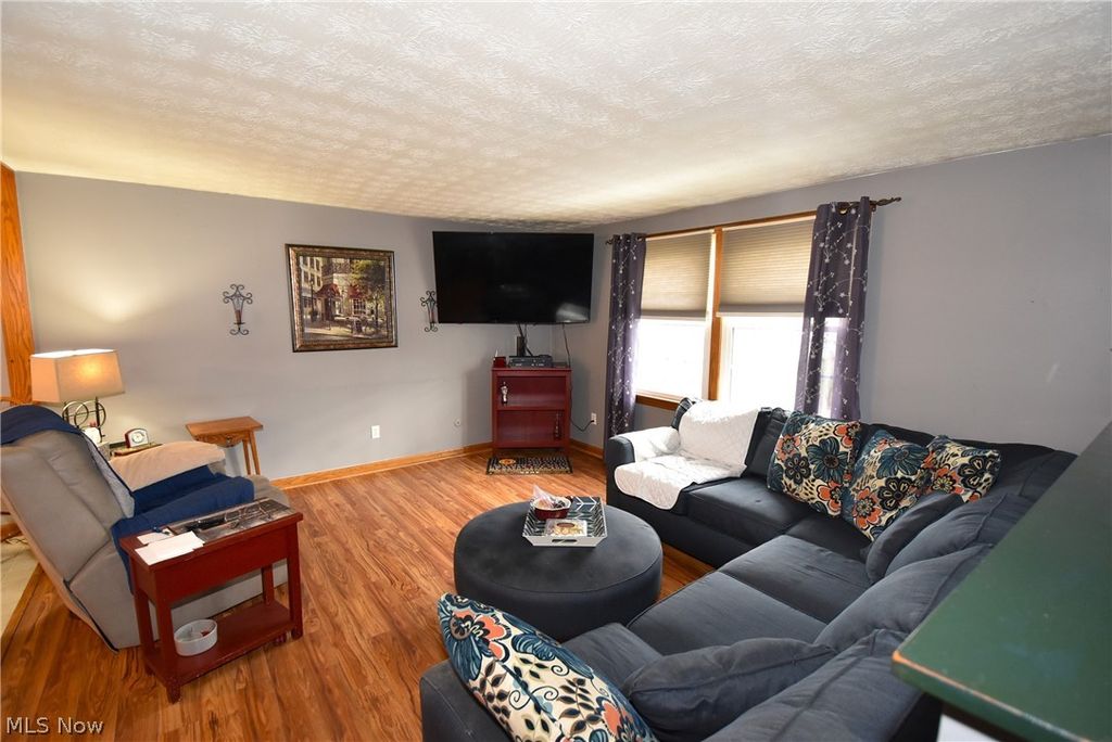 Photo of 804 Texas Avenue, McDonald, OH 44437 (MLS # 5194624)