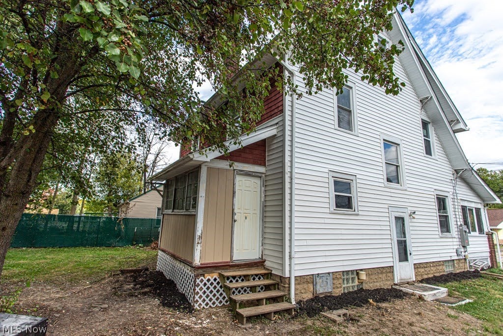 154 S Schenley Avenue
