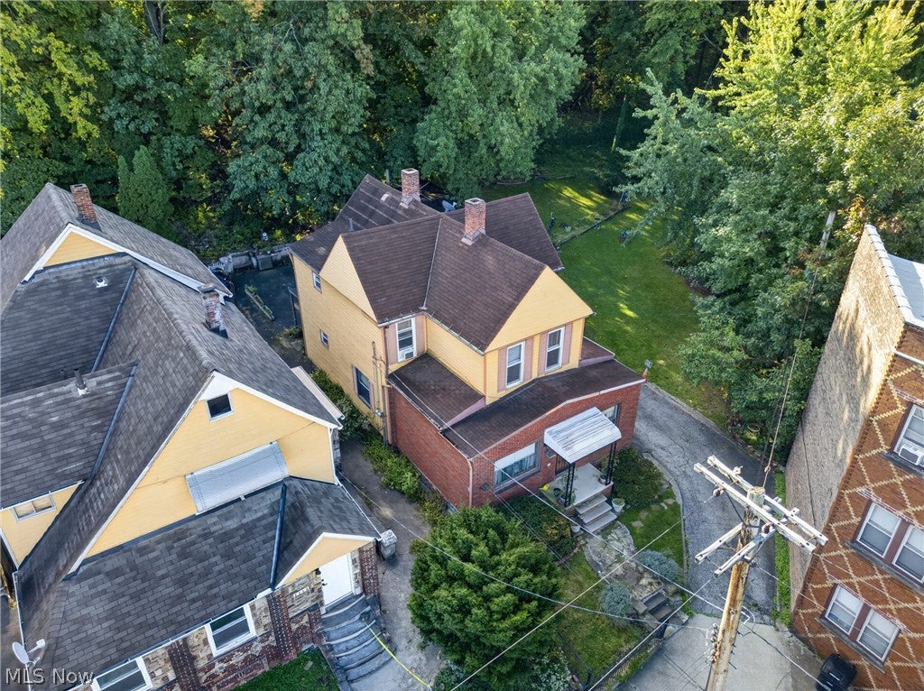 2117 Fairview Avenue