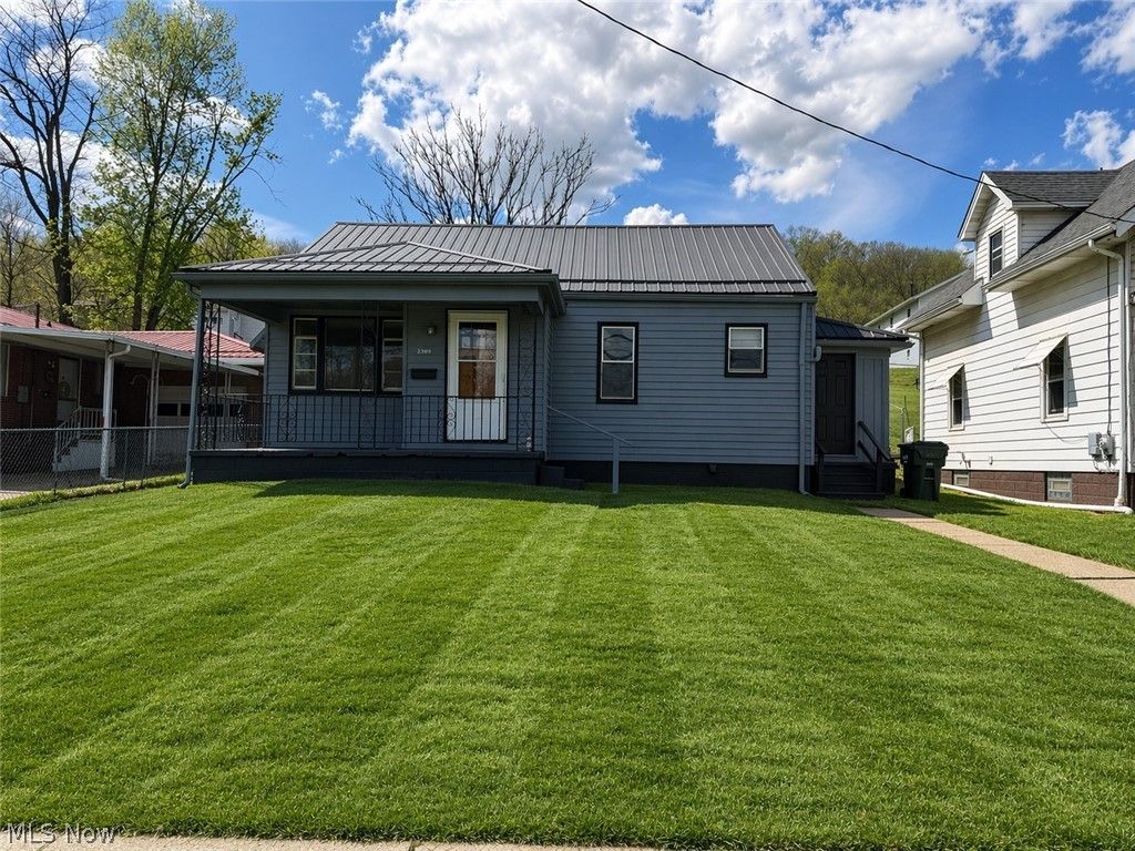 Photo of 2309 Commercial Avenue, Mingo Junction, OH 43938 (MLS # 5202420)