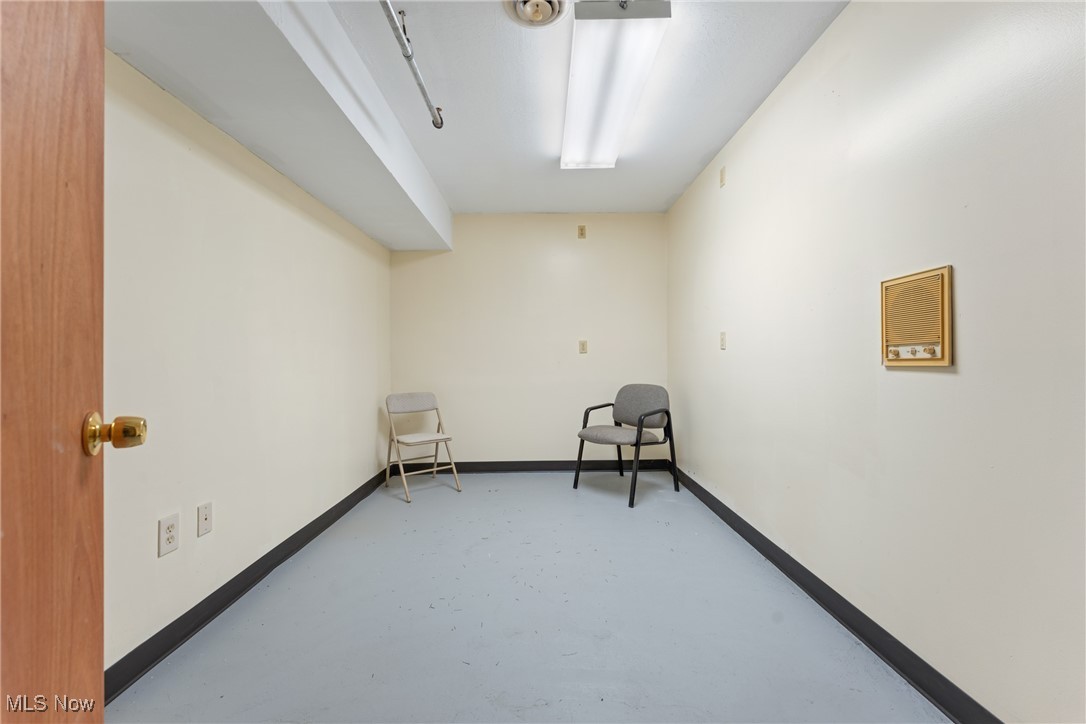 Canton - Commercial Sale