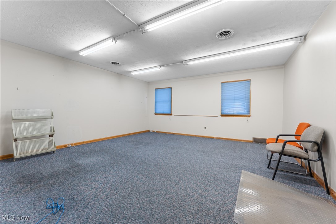 Canton - Commercial Sale