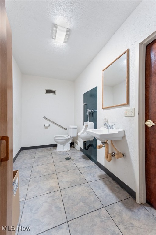 Canton - Commercial Sale