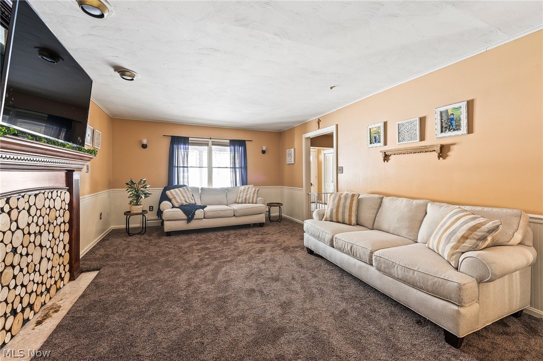 K & L Lyras 01 - Residential