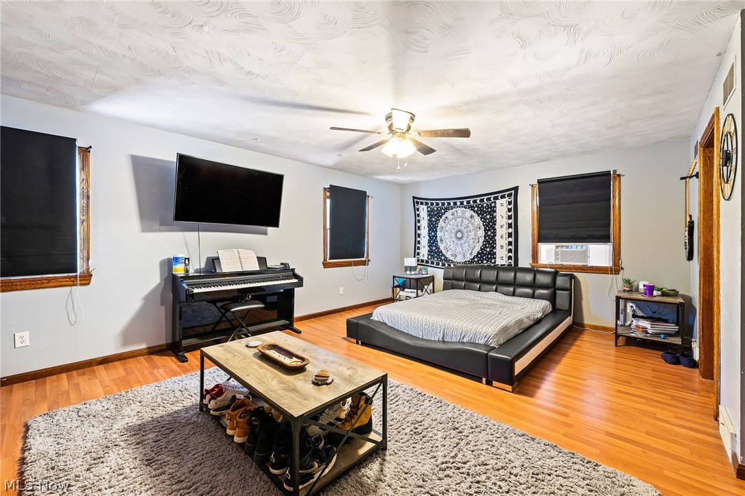 K & L Lyras 01 - Residential