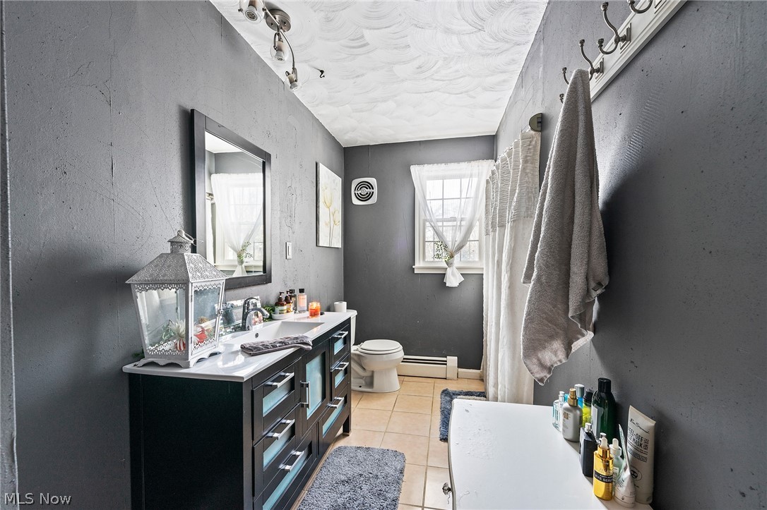 K & L Lyras 01 - Residential