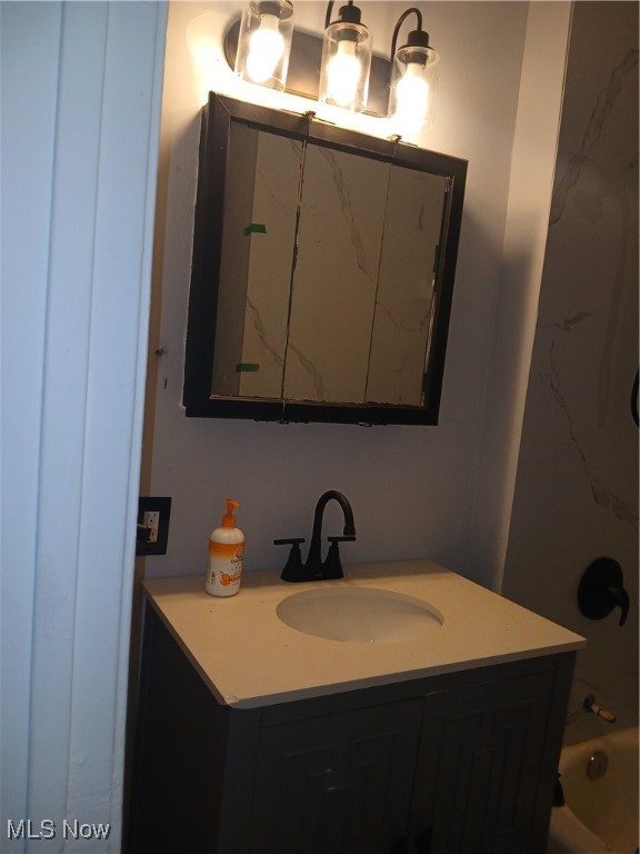 London Roadway Side - Residential