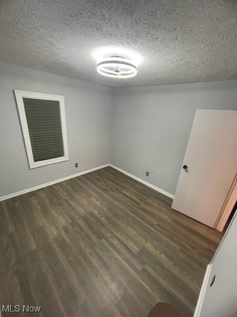 London Roadway Side - Residential