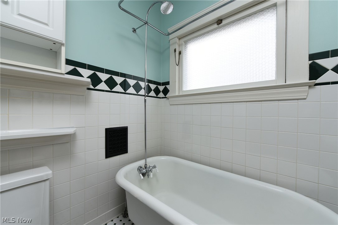 C H Mcintyre Cos Ideal Allot - Residential Income