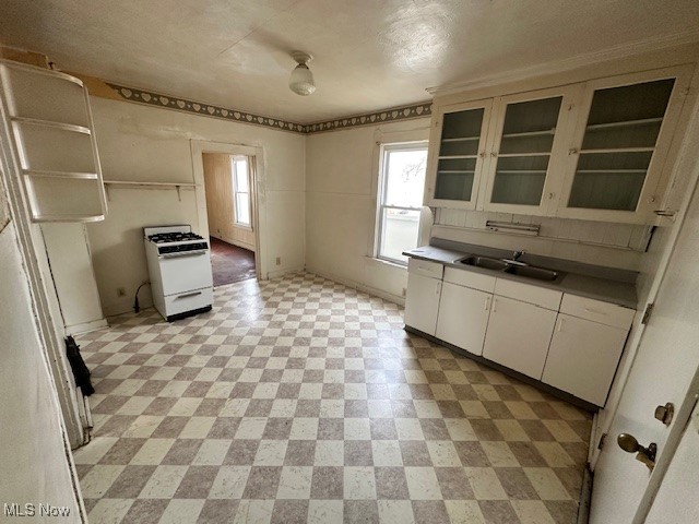 West/Black River - Residential Income