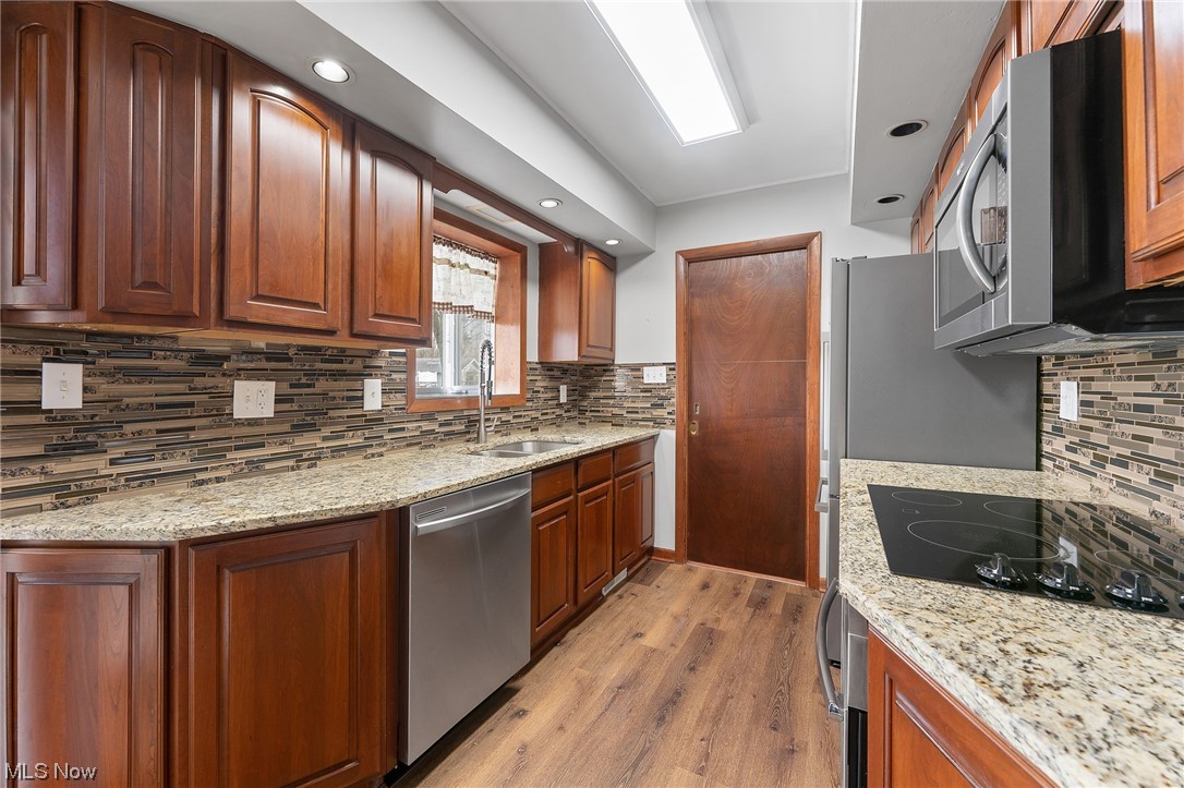 H L Pickell 1 - Residential