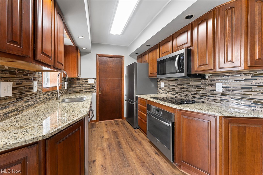 H L Pickell 1 - Residential