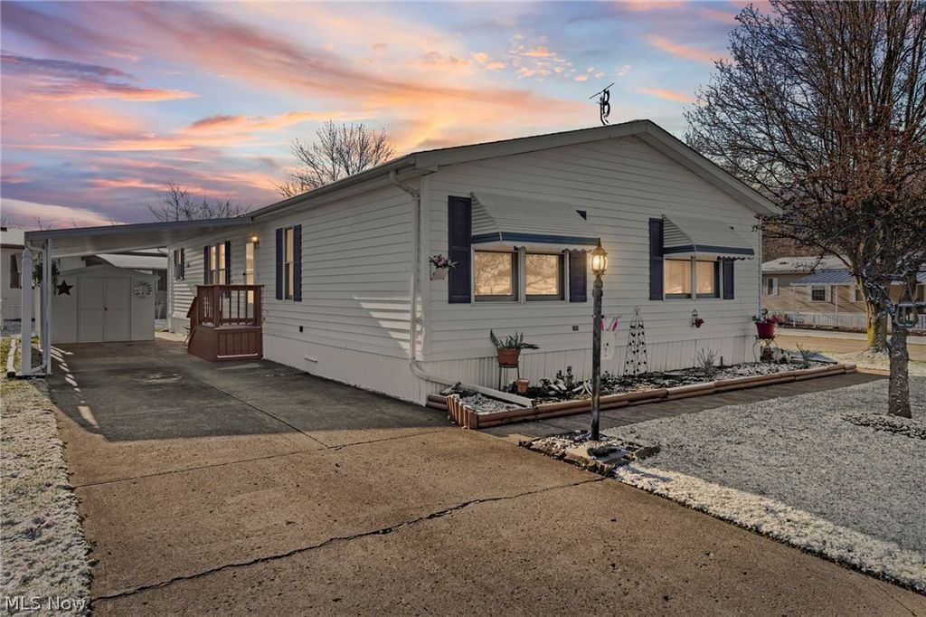 Photo of 22 Lees Lane, Olmsted Township, OH 44138 (MLS # 5196074)