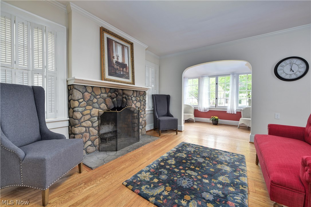 Beach Cliff 01 - Residential