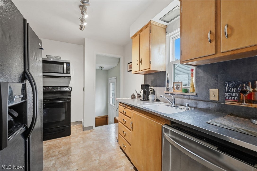 16285 Craigmere Drive