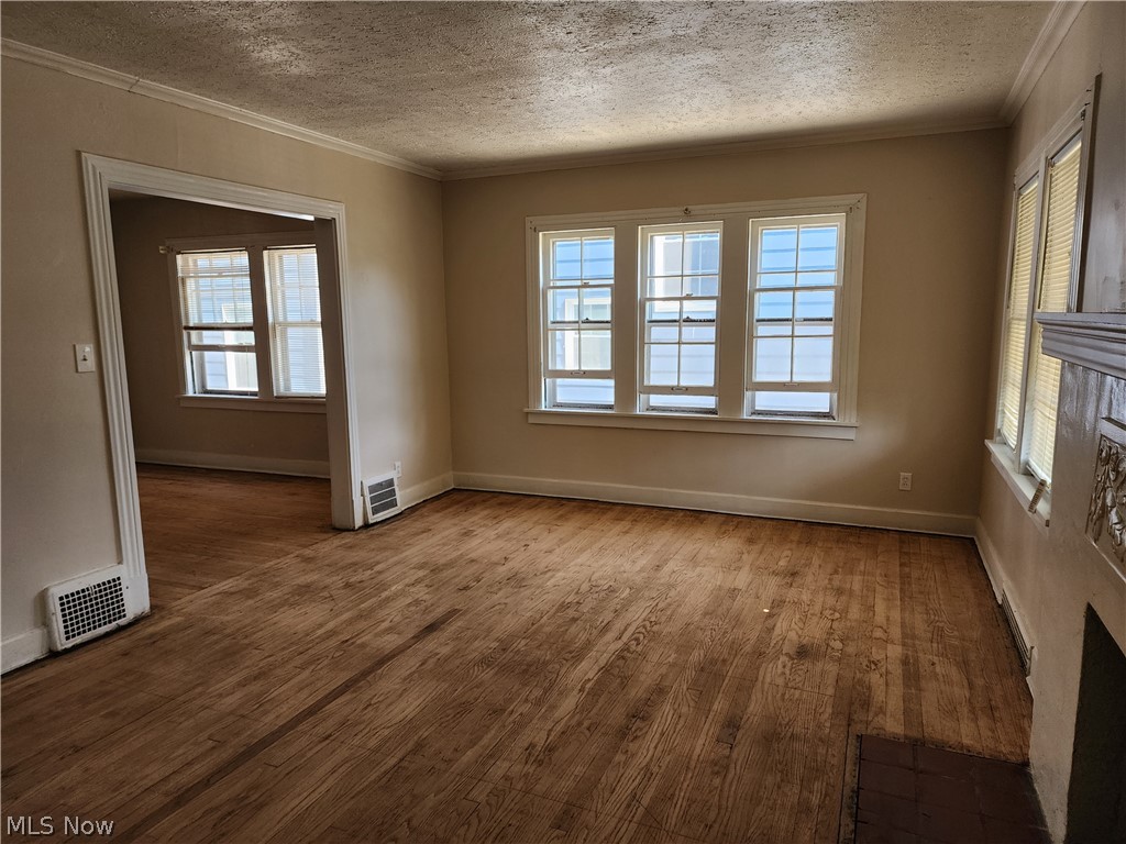 Vansweringen Co's Resub - Residential Income