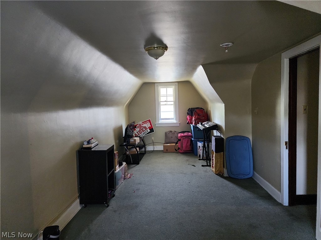 Vansweringen Co's Resub - Residential Income