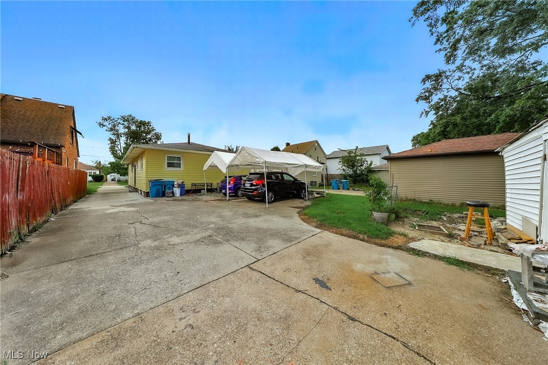 Highland Blvd - Residential