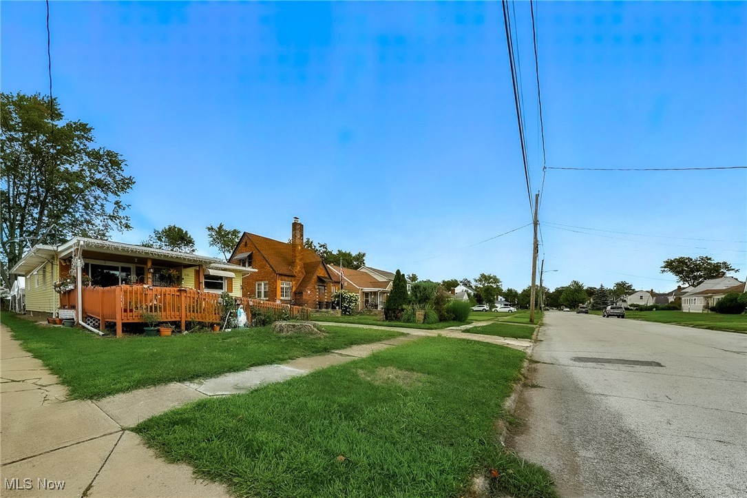 Highland Blvd - Residential