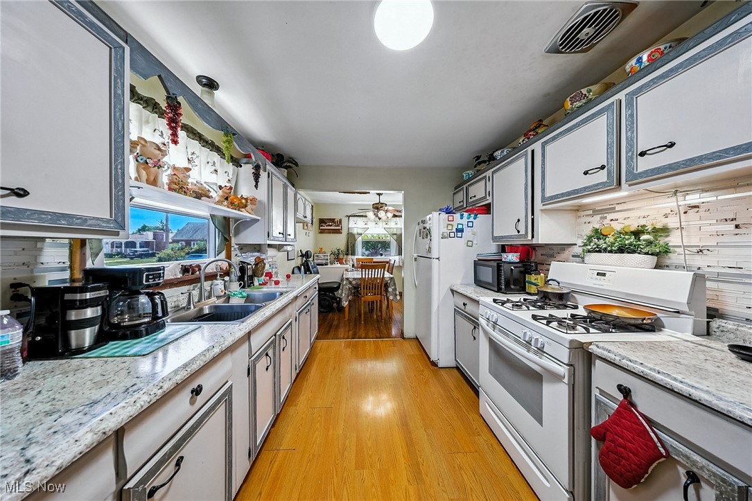 Highland Blvd - Residential