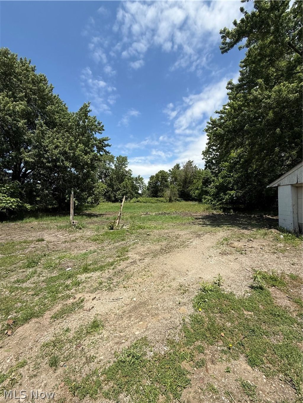 Photo of 201 15th Street SE, Canton, OH 44707 (MLS # 5220940)