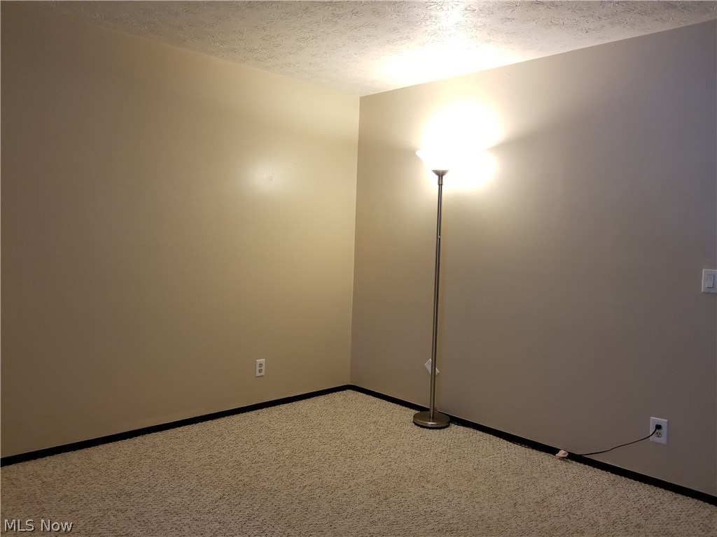 Royal Arms West - Residential Lease