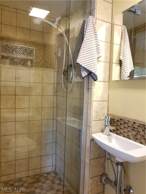 Royal Arms West - Residential Lease