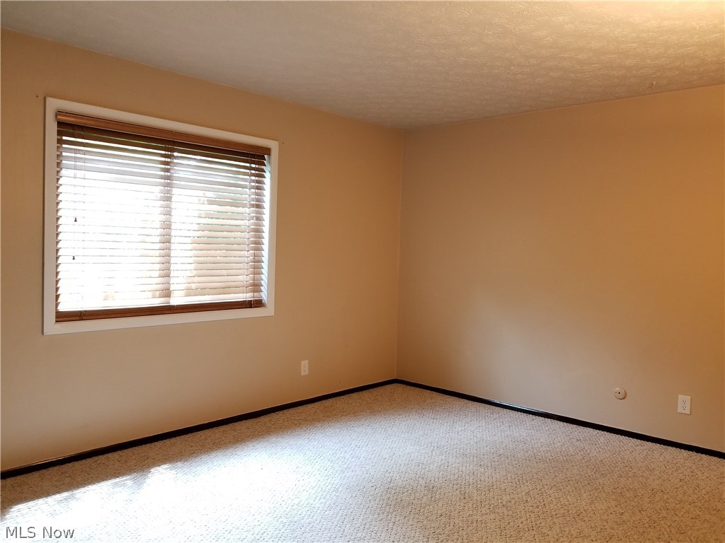 Royal Arms West - Residential Lease