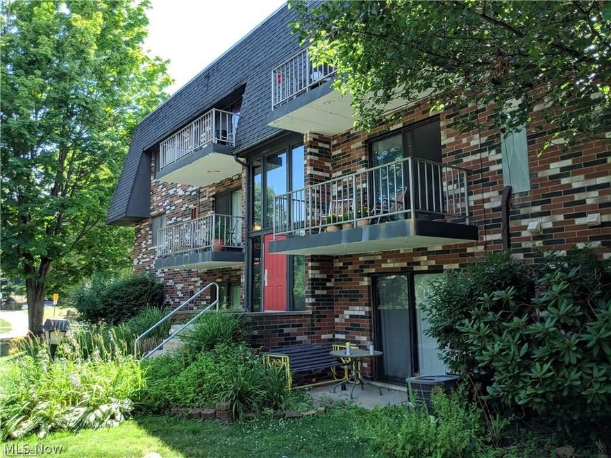 Cute ground level condo with a patio available for rent in Kent! The kitchen comes with a breakfast bar that opens into the formal dining and living room. Spacious master bedroom with a full updated bathroom in suite. 2nd bathroom is updated as well.  Water/Sewer/Trash is included in the rent. Tenant only responsible for Electric, Gas, and Cable/Internet. Common Laundry room onsite. Parking lot out back with reserved parking. Located close to downtown Kent, shopping, restaurants, parks and more! Don't let this one pass you by! No Section 8. No pets. $35 application fee per adult applicant. We run credit, criminal and eviction background check and verify income.