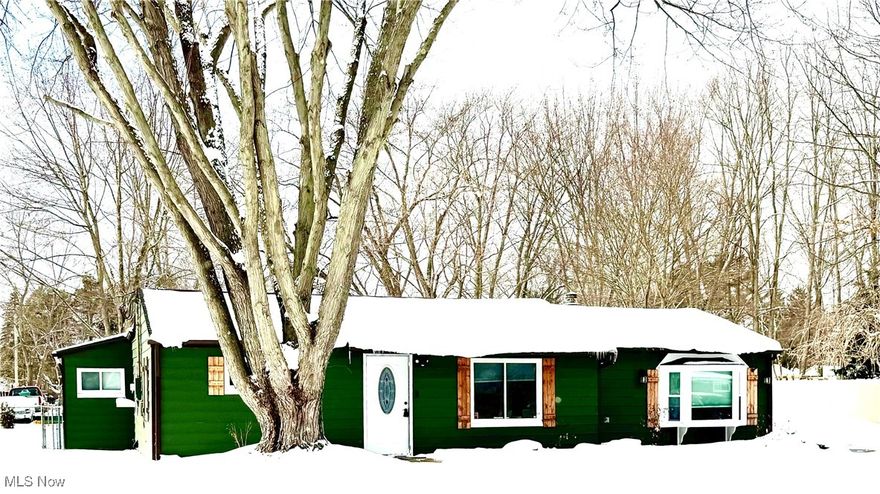 Adorable 3 bedroom 1 bath Ranch with large kitchen open to Familyroom with wood burner.  All appliances remain including a stackable washer/dryer. Many updates! Fully fenced-in backyard.  Patio with pergola. Pets are allowed with a nonrefundable pet deposit.   Available immediately.  Crestwood Schools. Minutes to Shopping/Highway and restaurants.Charming 3-bedroom, 1-bath ranch home featuring a spacious kitchen that opens up to a family room with a wood-burning stove. All appliances are included, along with a stacked washer and dryer. The home has undergone many updates and offers a fully fenced backyard for privacy. Enjoy the outdoor patio, complete with a pergola. Pets are welcome with a non-refundable pet deposit. The property is available for immediate occupancy and falls within the Crestwood School District. Conveniently located just minutes away from shopping, highways, and restaurants.