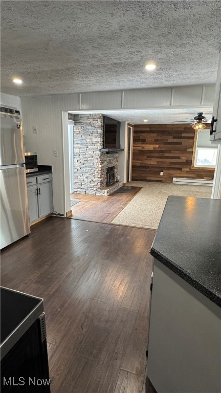 Aurora Meadows - Residential Lease