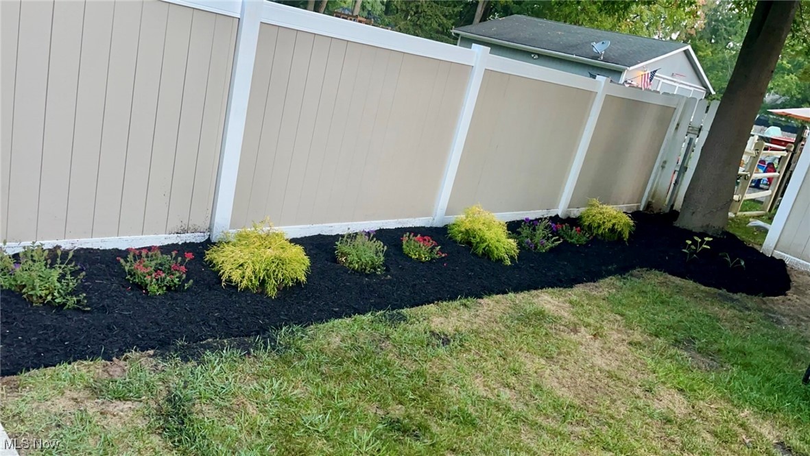 Aurora Meadows - Residential Lease